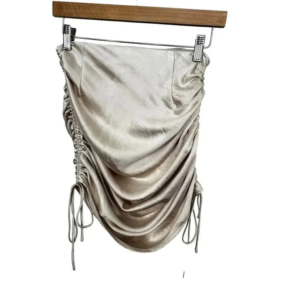 NWT Lioness String Along Skirt Ecru Satin Adjustable Ruched Sides Mini to Long 4 - Picture 5 of 14